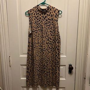 Cheetah print sleeveless dress. Size XL, never worn